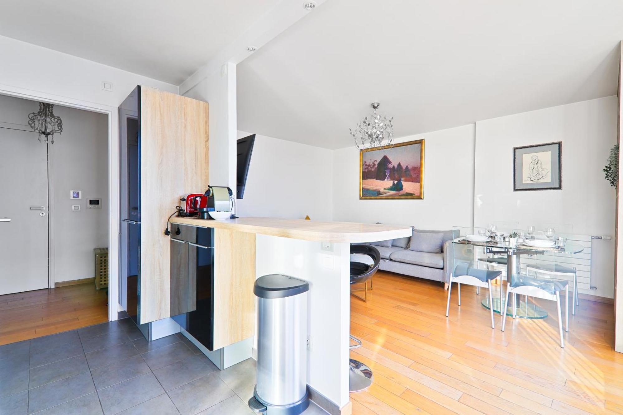 Appartement Quartier Tour Eiffel 6 Free Netflix Paris Eksteriør bilde